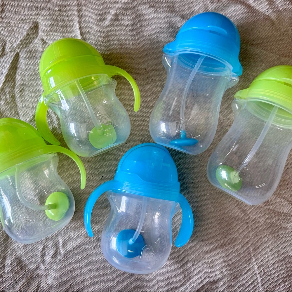 Munchkin Straw Cup Lot